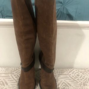Brown suede Cole Haan boots size 7 1/2 good condition.